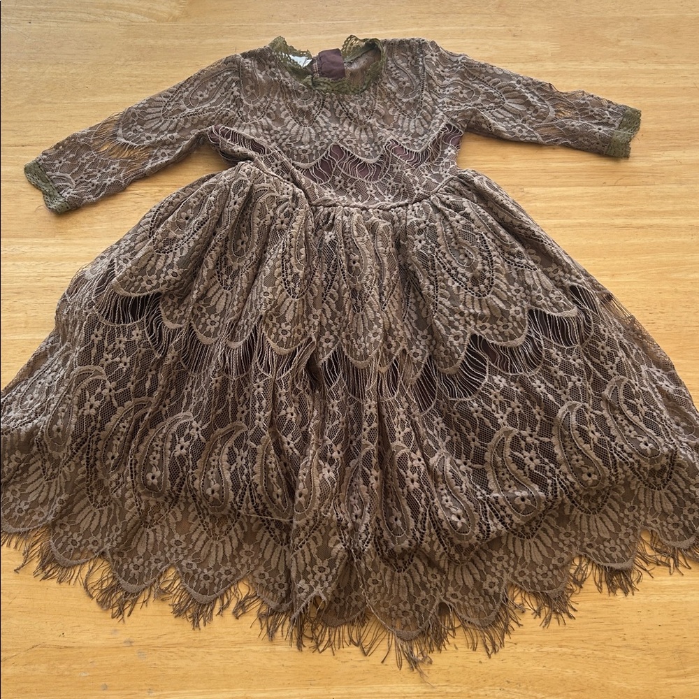 Trish Scully Brown Lace Dress size 3T GUC